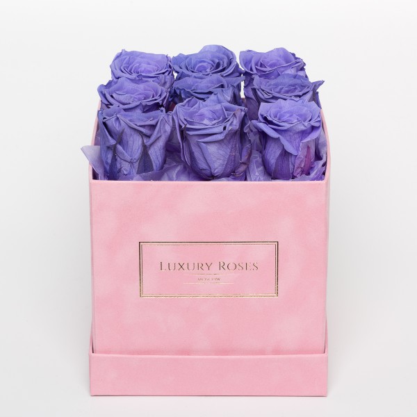 Букет 9 сиреневых роз в бархатной коробке