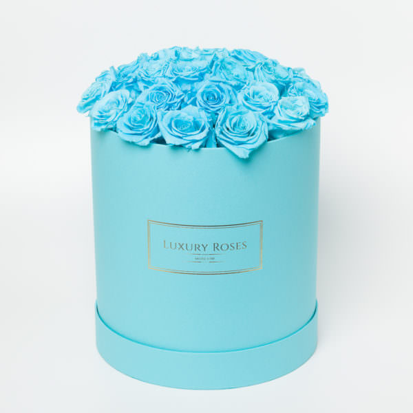 Букет 25 роз цвета тиффани в шляпной тиффани коробке