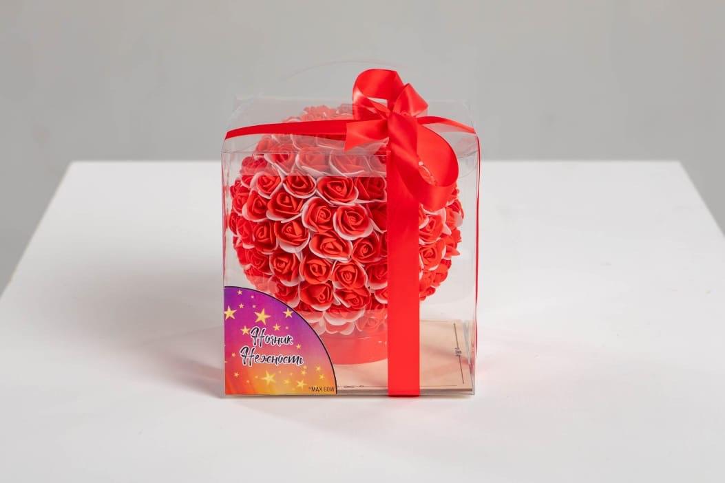 Светильник из роз Красный